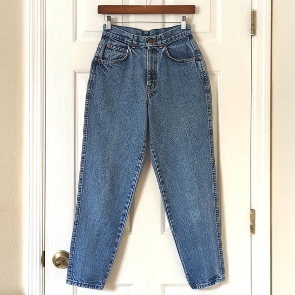 Chic 80's Vintage Medium Wash High Waisted Relaxed Fit Tapered Leg Mom Jeans 8P - Picture 1 of 13
